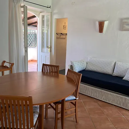 Apartment Casa A Capriccioli Con Giardino Arzachena
