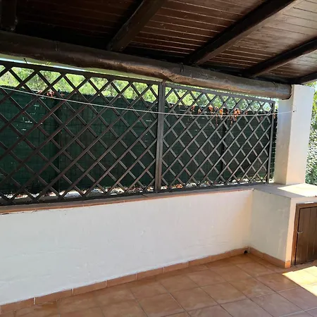 Casa A Capriccioli Con Giardino *