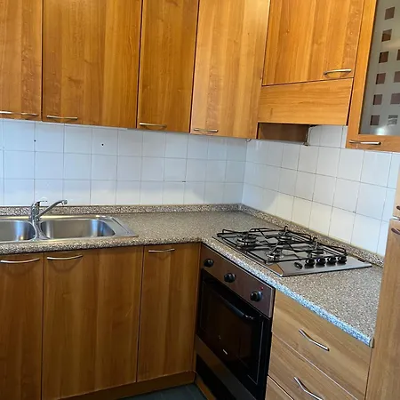 Casa A Capriccioli Con Giardino